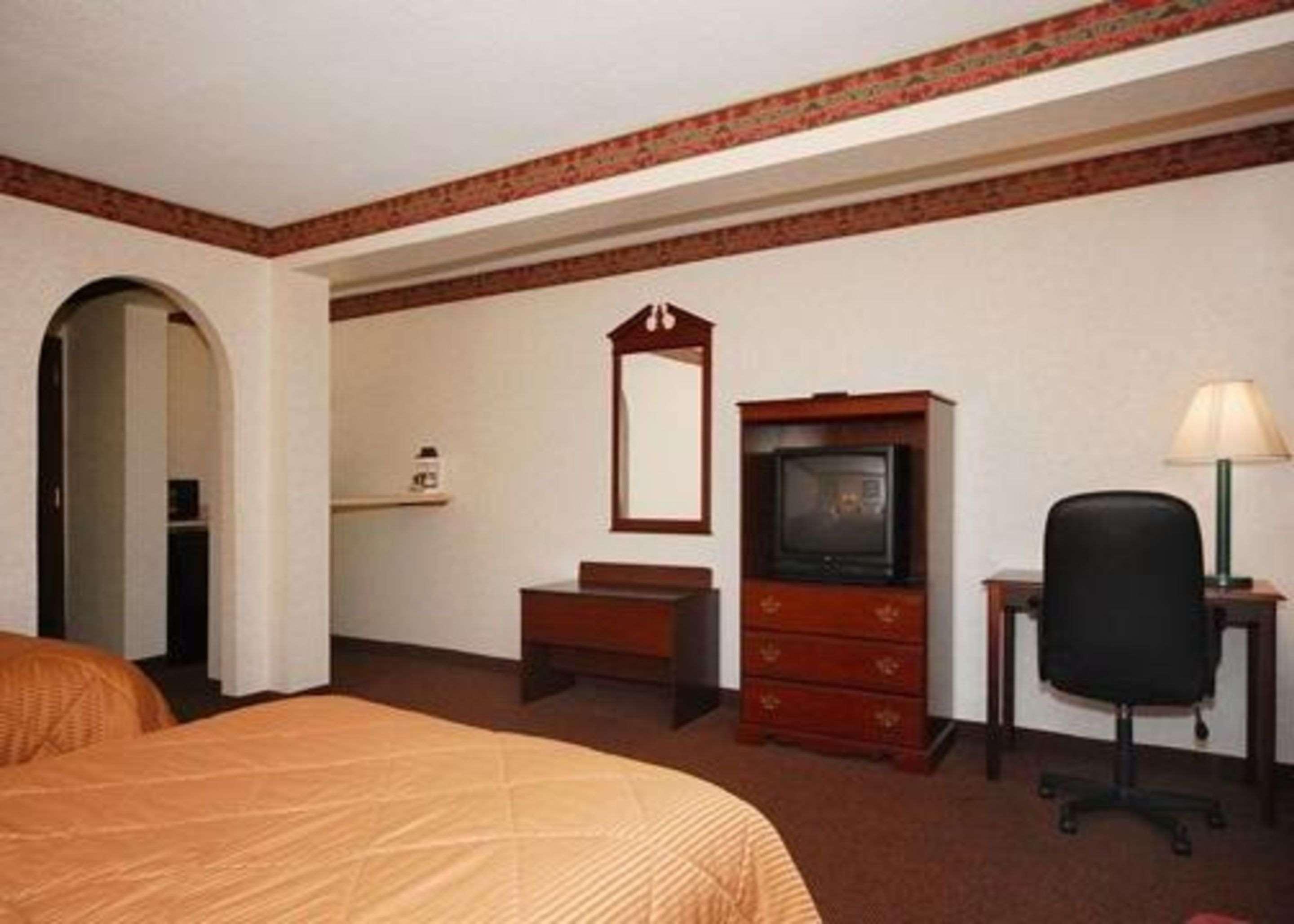 Quality Inn & Suites Tarboro - Kingsboro Dış mekan fotoğraf