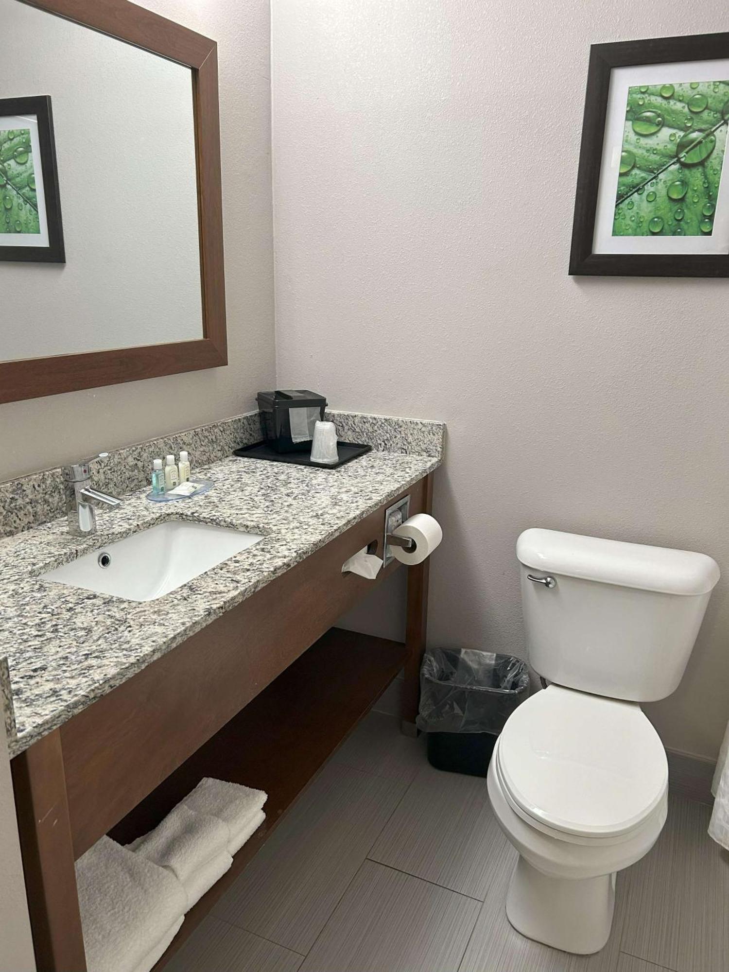 Quality Inn & Suites Tarboro - Kingsboro Dış mekan fotoğraf