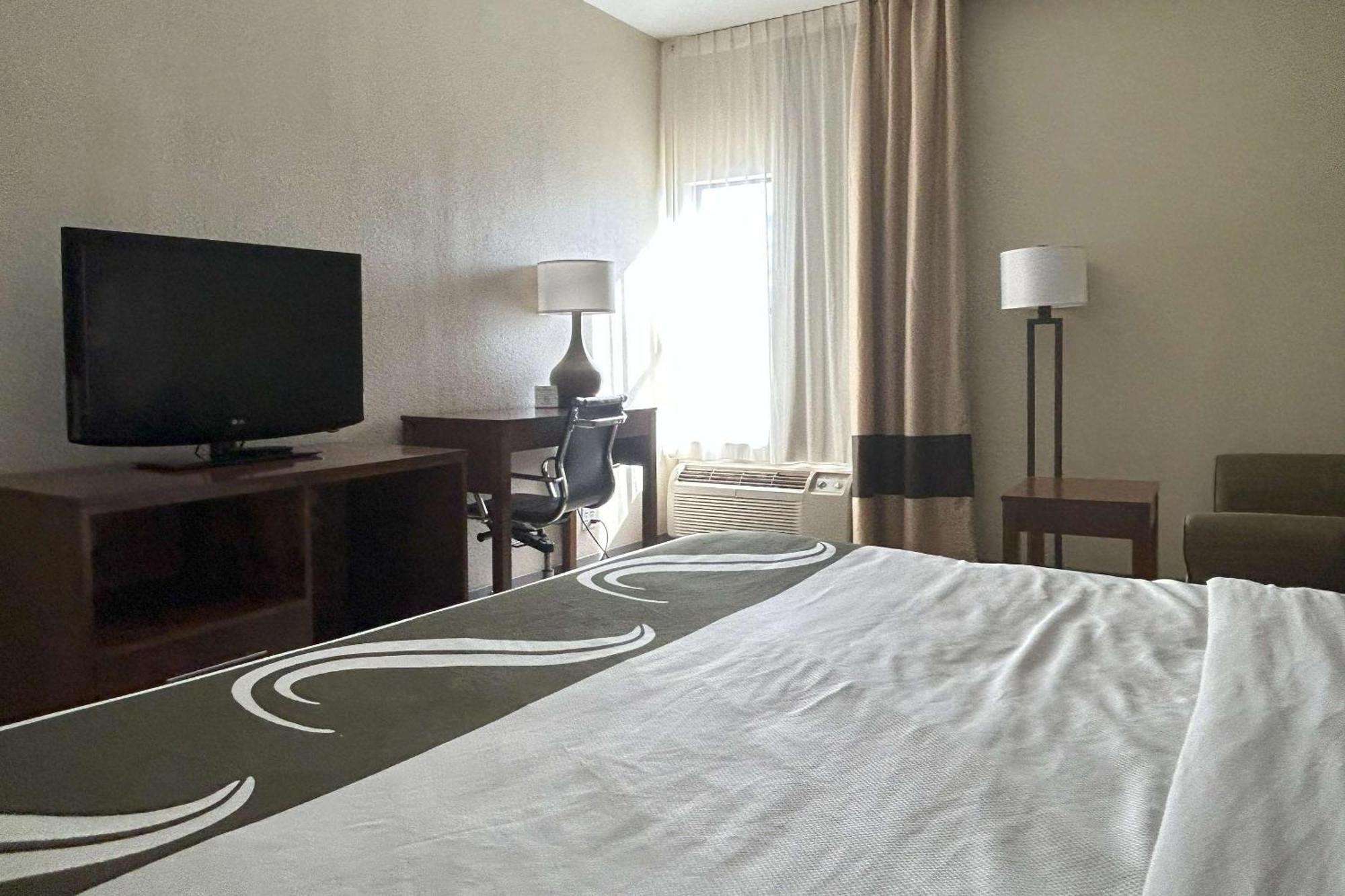 Quality Inn & Suites Tarboro - Kingsboro Dış mekan fotoğraf